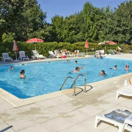 Mobil-home Spacieux Avec Terrasse - 6 Personnes - Api-1-52-1216 Campsite