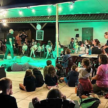 Mobil-home Spacieux Avec Terrasse - 6 Personnes - Api-1-52-1216 Campingplatz *