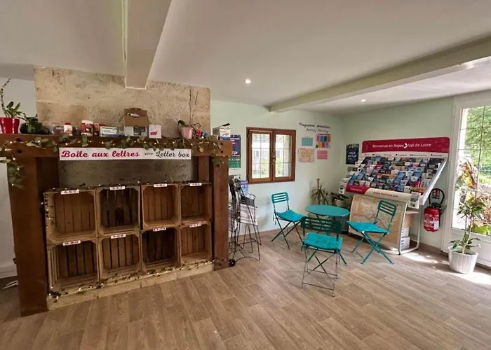 Mobil-home Spacieux Avec Terrasse - 6 Personnes - Api-1-52-1216 * Concourson-sur-Layon