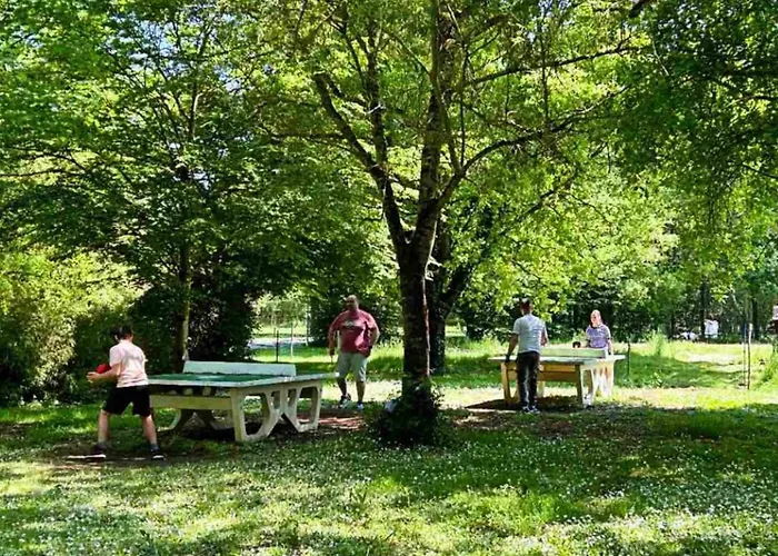 Mobil-home Spacieux Avec Terrasse - 6 Personnes - Api-1-52-1216 * Concourson-sur-Layon