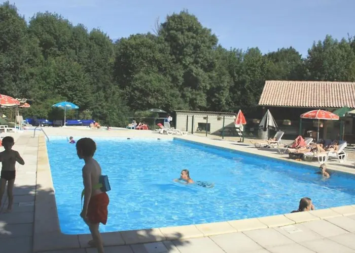 Campingplatz Mobil-home Spacieux Avec Terrasse - 6 Personnes - Api-1-52-1216 *