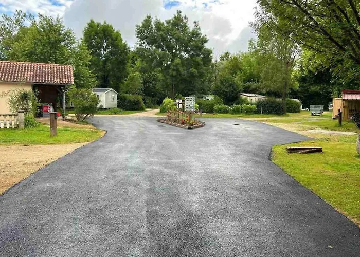 Mobil-home Spacieux Avec Terrasse - 6 Personnes - Api-1-52-1216 Campingplatz *