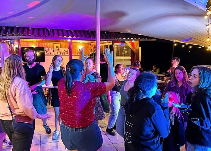 Mobil-home Spacieux Avec Terrasse - 6 Personnes - Api-1-52-1216 Concourson-sur-Layon